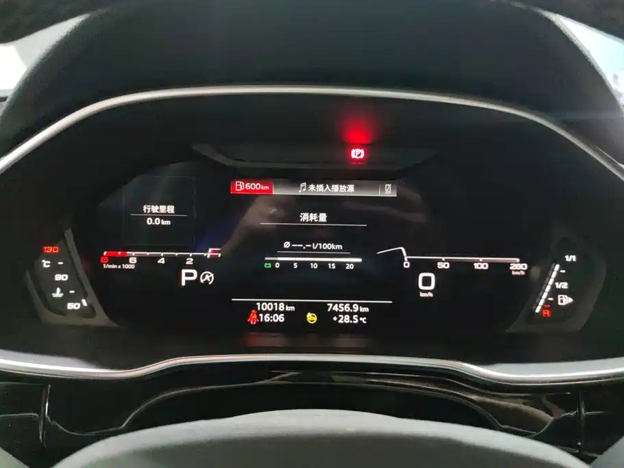 Audi Q3 — миниатюра 14
