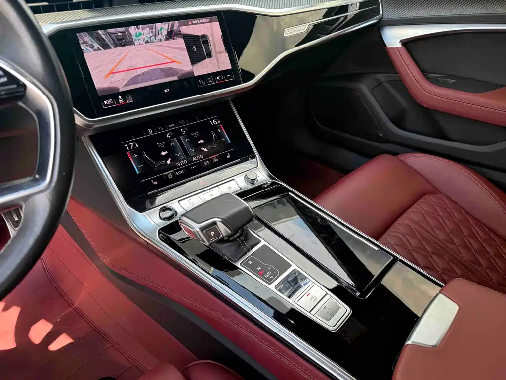 Audi A7L — миниатюра 28