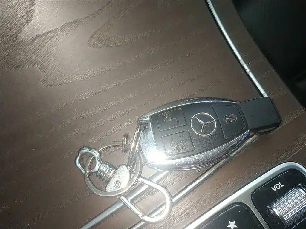 Mercedes-Benz GLC 2016 GLC 300 4MATIC