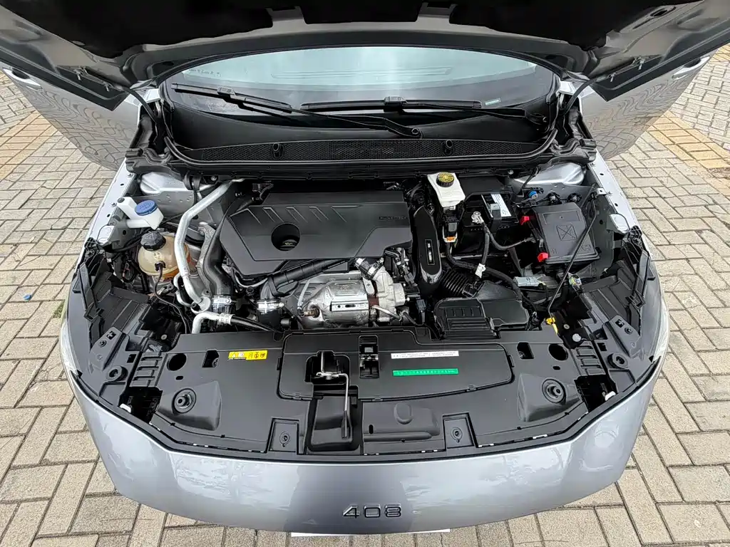 Peugeot 408 — миниатюра 29