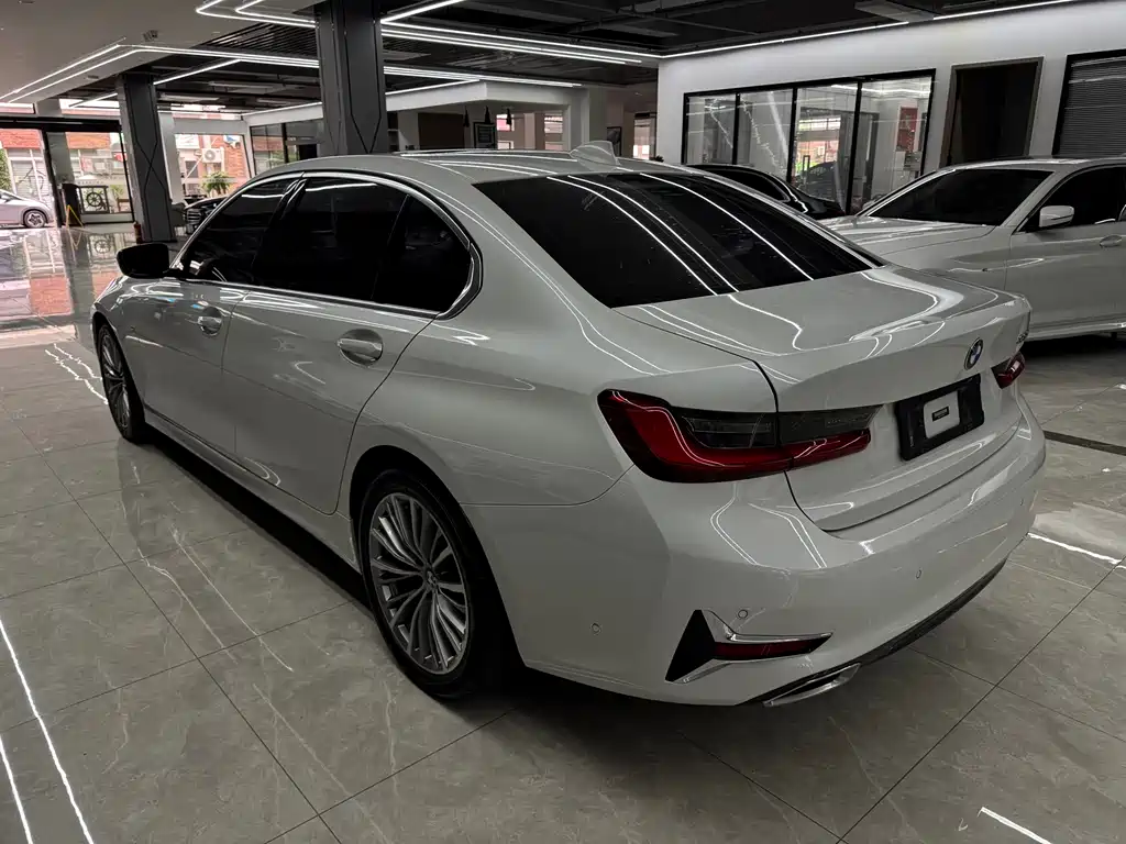 BMW 3 Series 3 2020 325Li