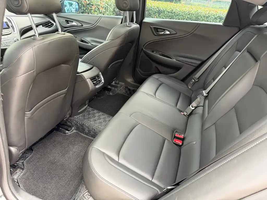 Chevrolet Malibu XL — миниатюра 8