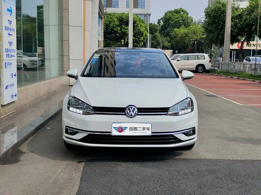 Volkswagen Golf — миниатюра 2