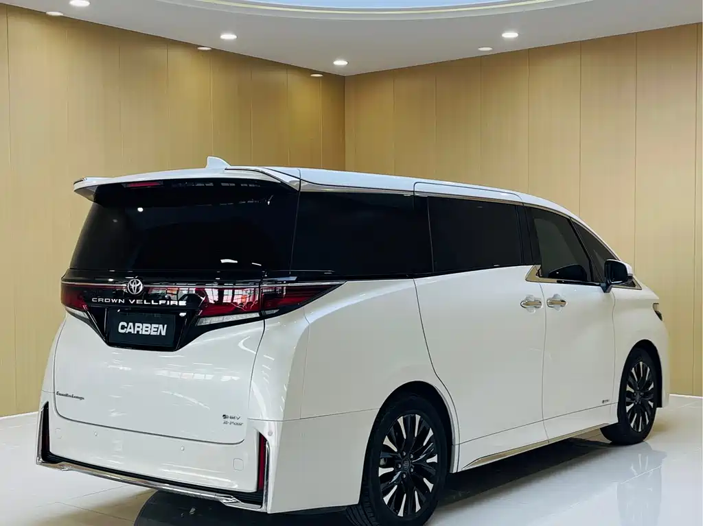 Toyota Vellfire 2024 2.5L