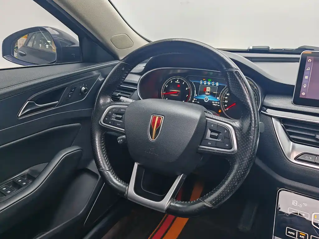 Hongqi Hongqi H5 — миниатюра 16