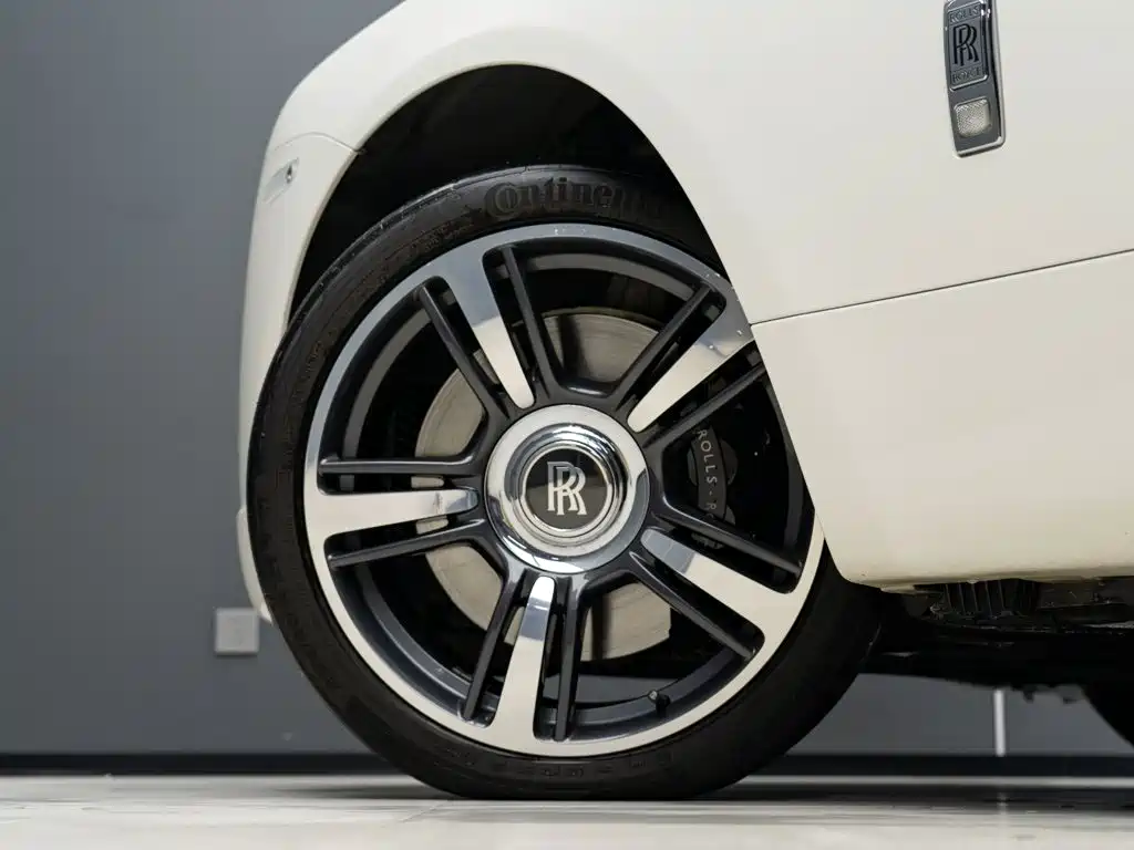 Rolls-Royce Wraith — миниатюра 5