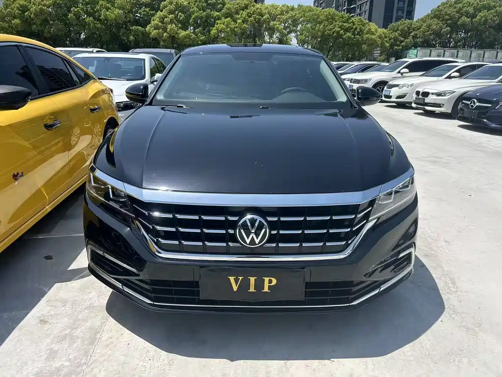 Volkswagen Passat 2021