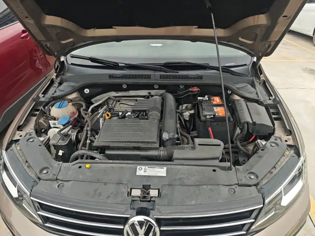 Volkswagen Sagitar — миниатюра 20