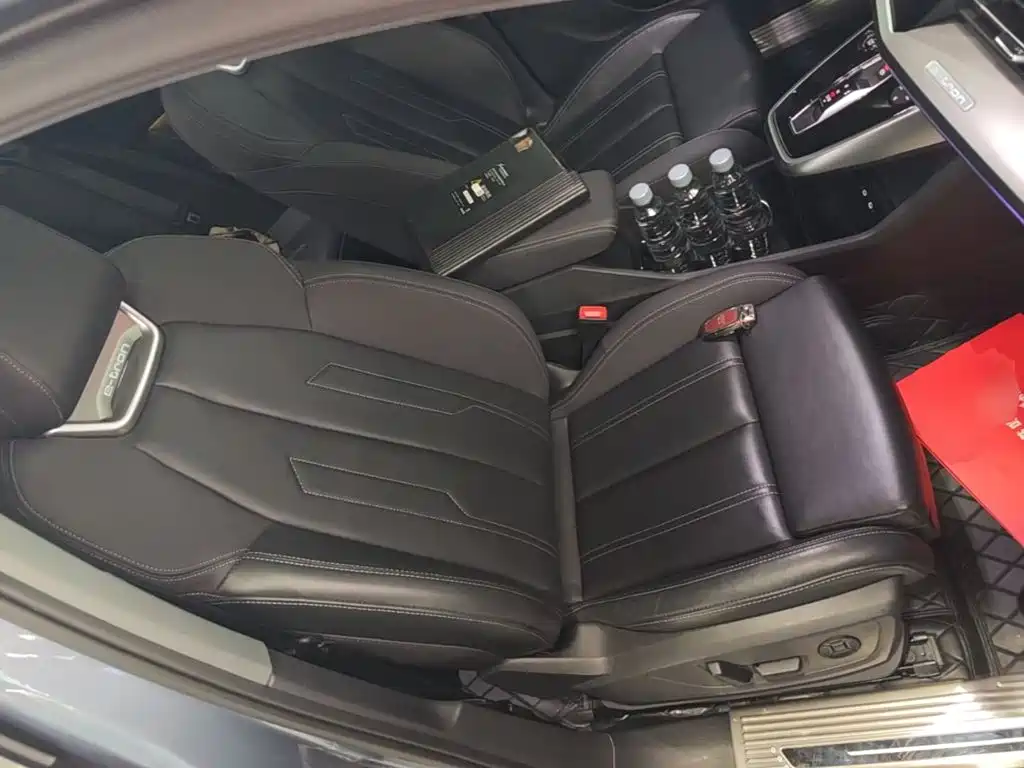 Audi Q4 e-tron — миниатюра 25