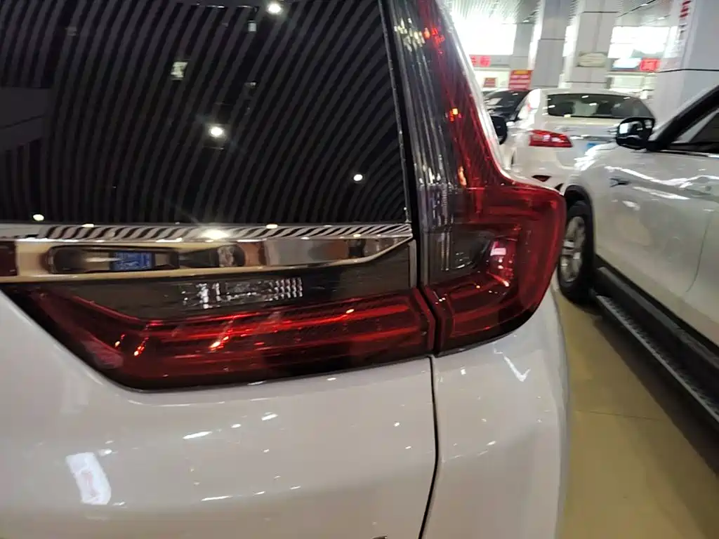 Honda CR-V — миниатюра 8