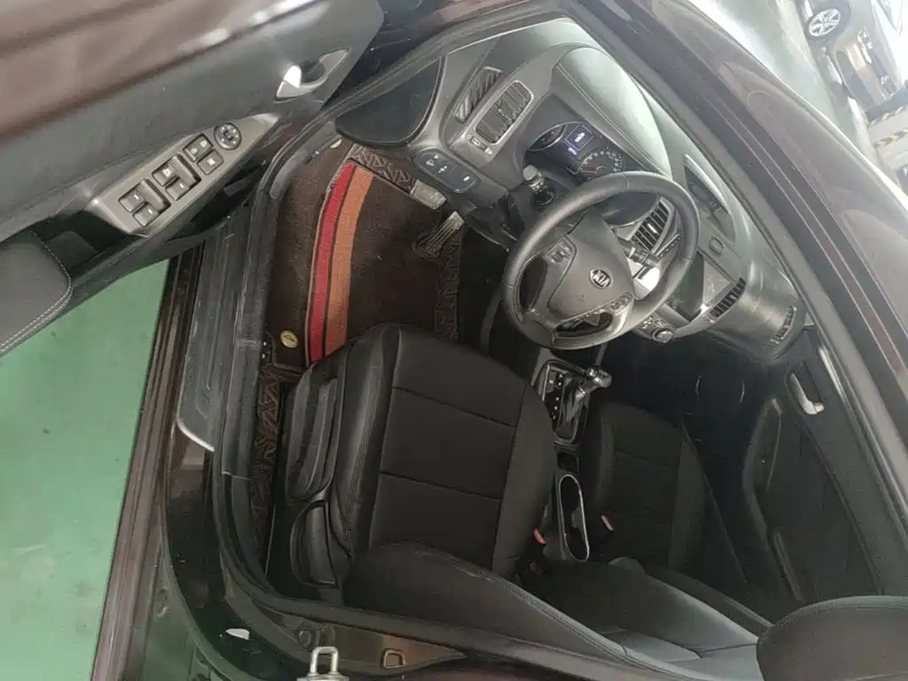 Kia K3 — миниатюра 16