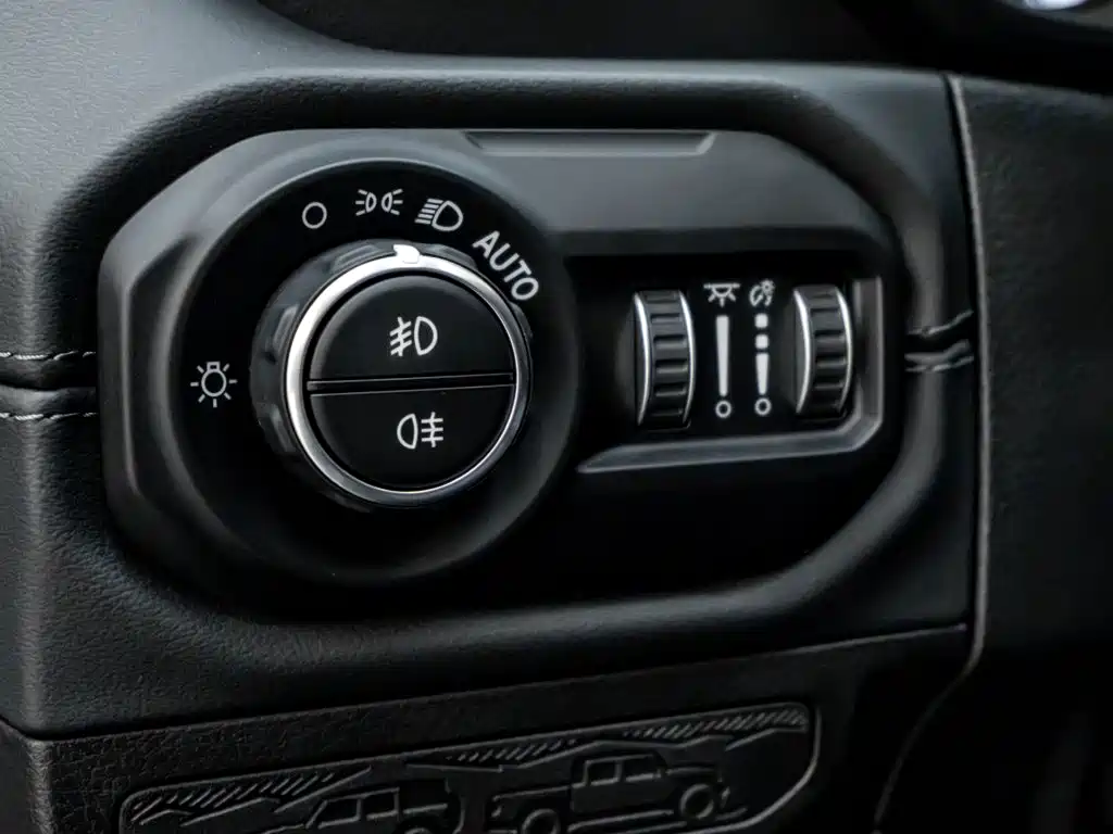 Jeep Wrangler — миниатюра 20
