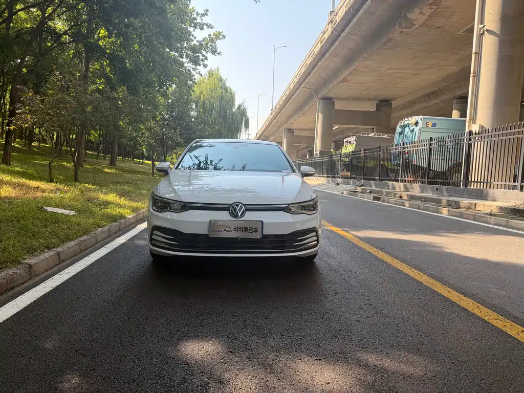 Volkswagen Golf — миниатюра 2