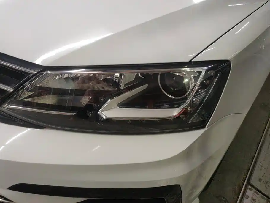 Volkswagen Sagitar — миниатюра 5