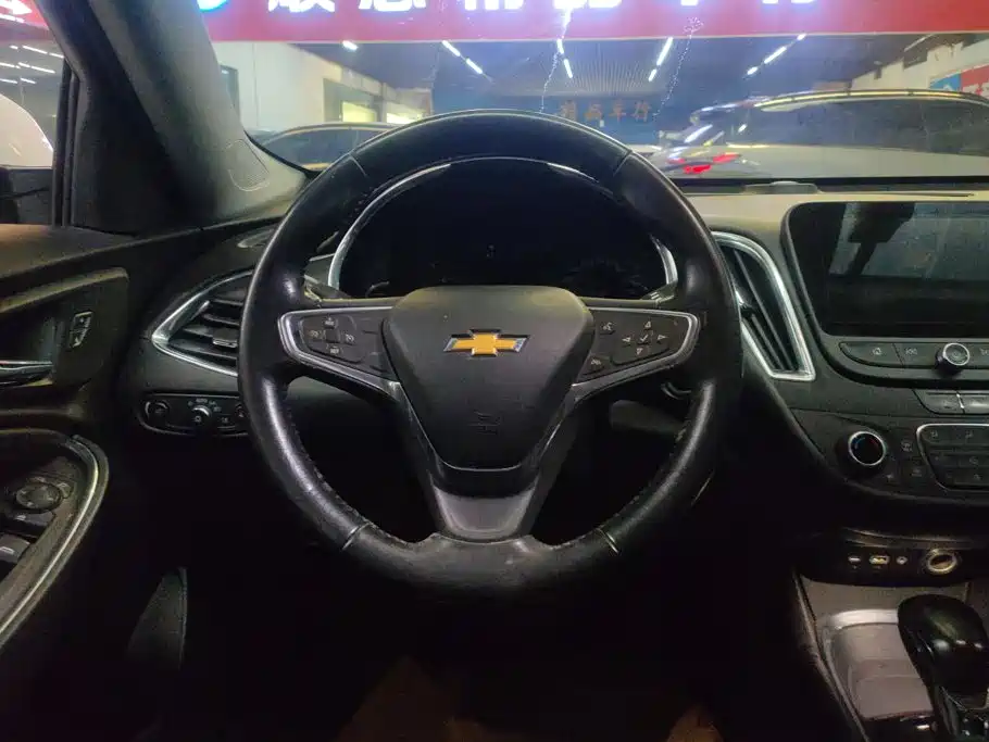 Chevrolet Malibu XL — миниатюра 15