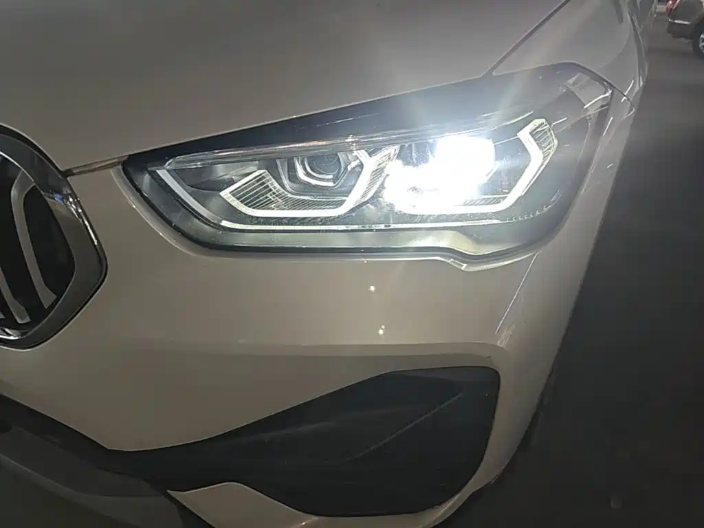 BMW X1 — миниатюра 24