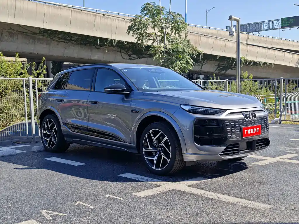 Audi Q6L e-tron — миниатюра 3