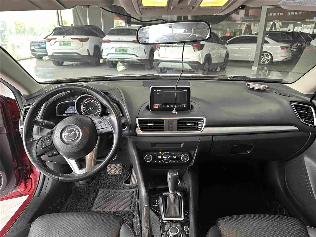 Mazda 3 Axela — миниатюра 8