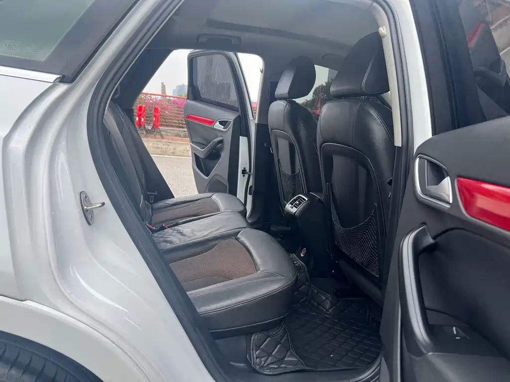 Audi Q3 — миниатюра 13