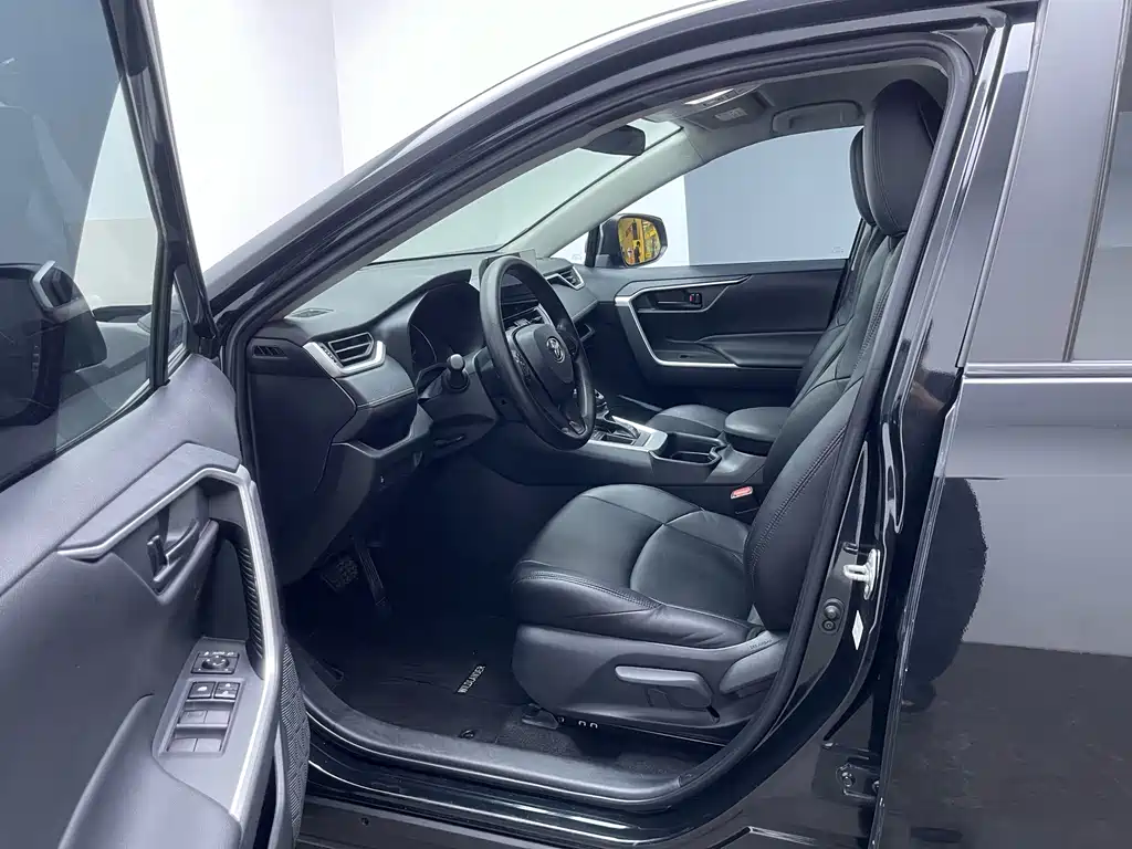 Toyota Wildlander — миниатюра 13