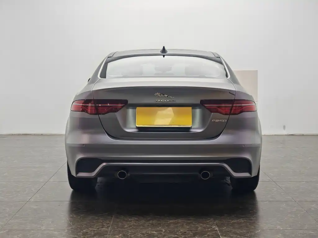 Jaguar XEL — миниатюра 6