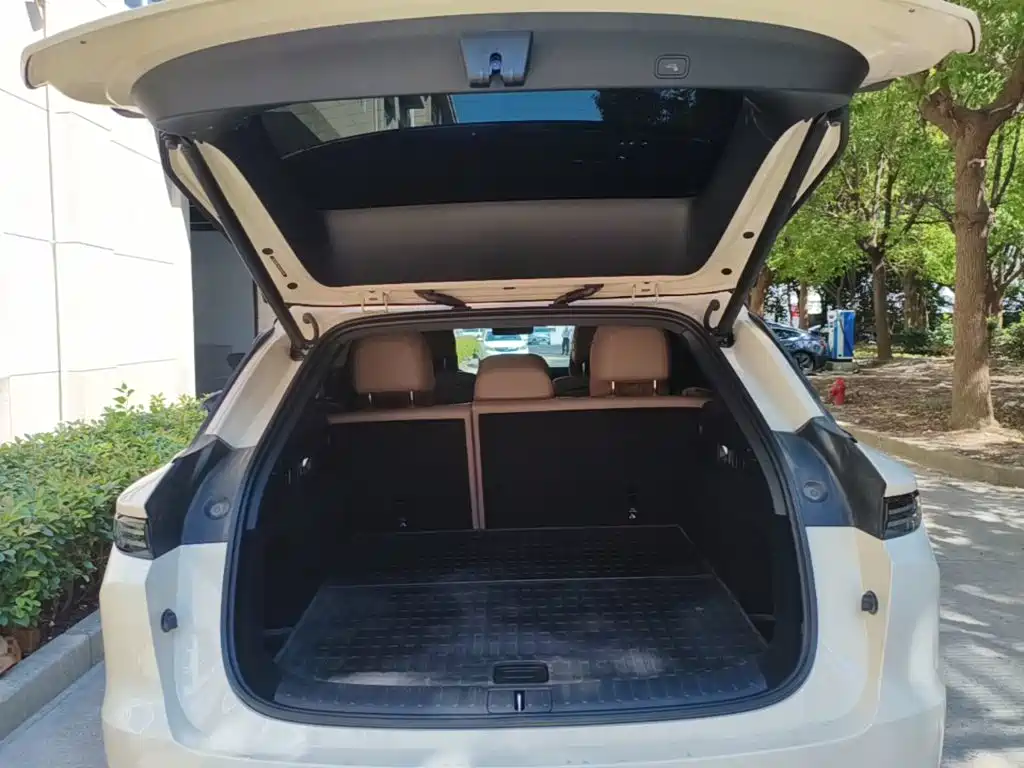 Li Auto Li i6 — миниатюра 19