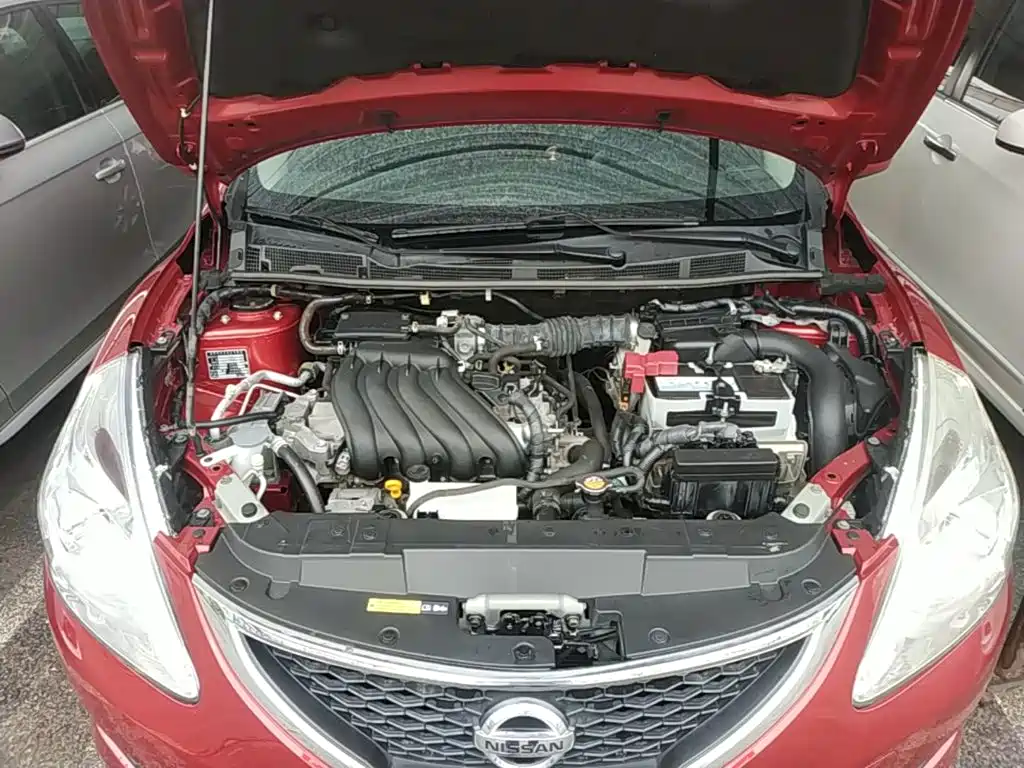 Nissan Tiida — миниатюра 16