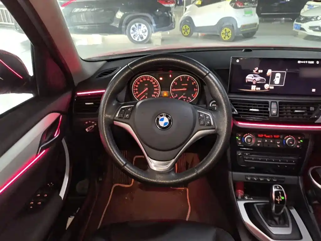 BMW X1 — миниатюра 11