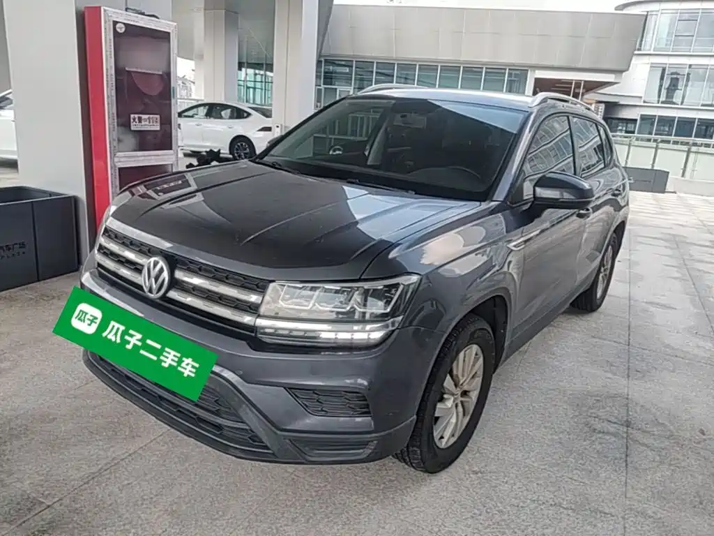 Volkswagen Tharu — миниатюра 2