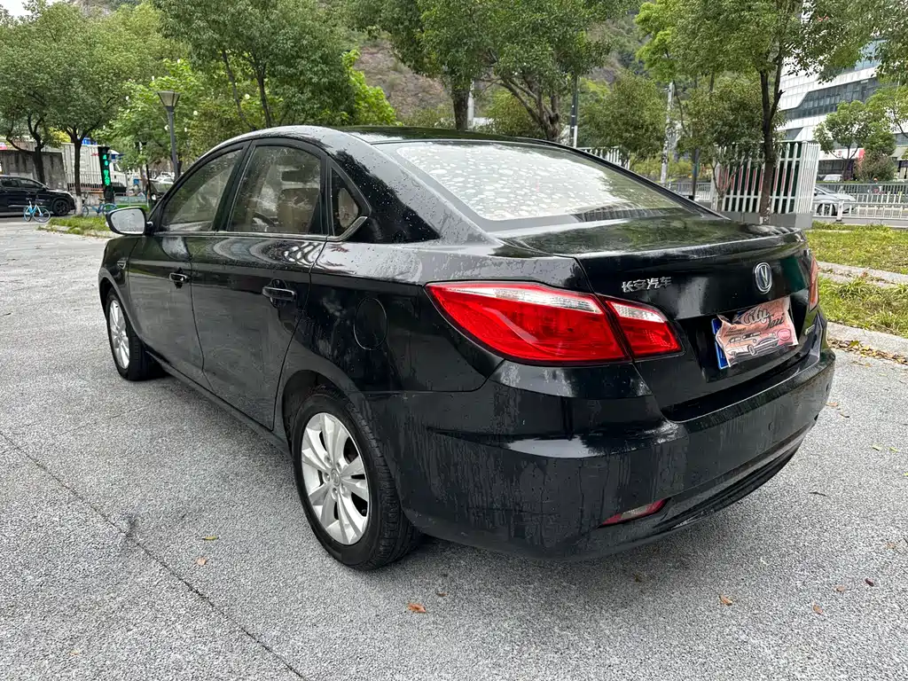 Changan Eado 2014 1.6L MT Luxury