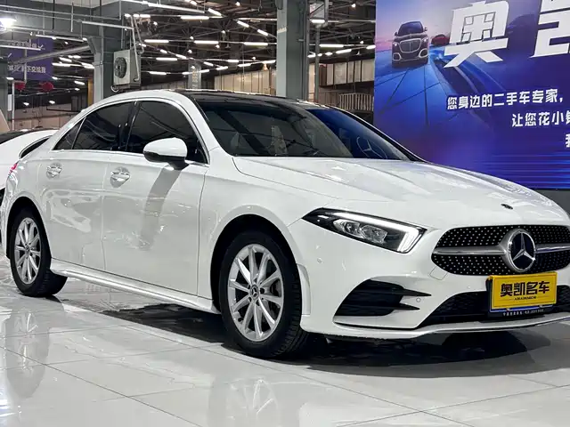 MERCEDES-BENZ A CLASS