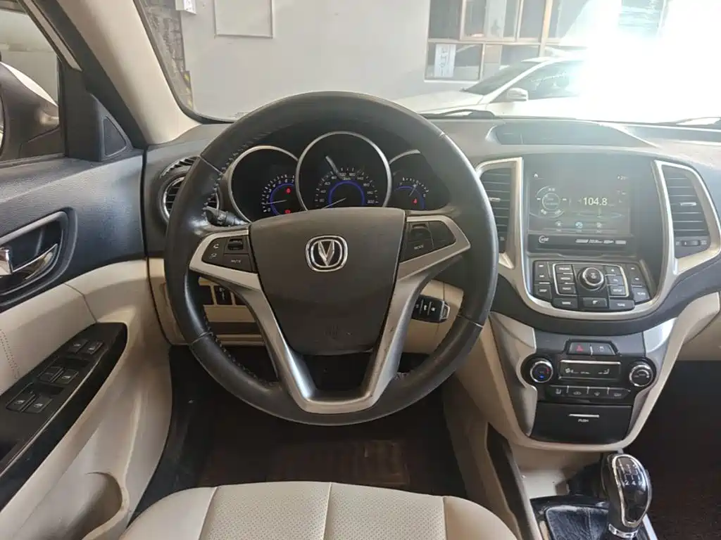Changan Eado — миниатюра 15