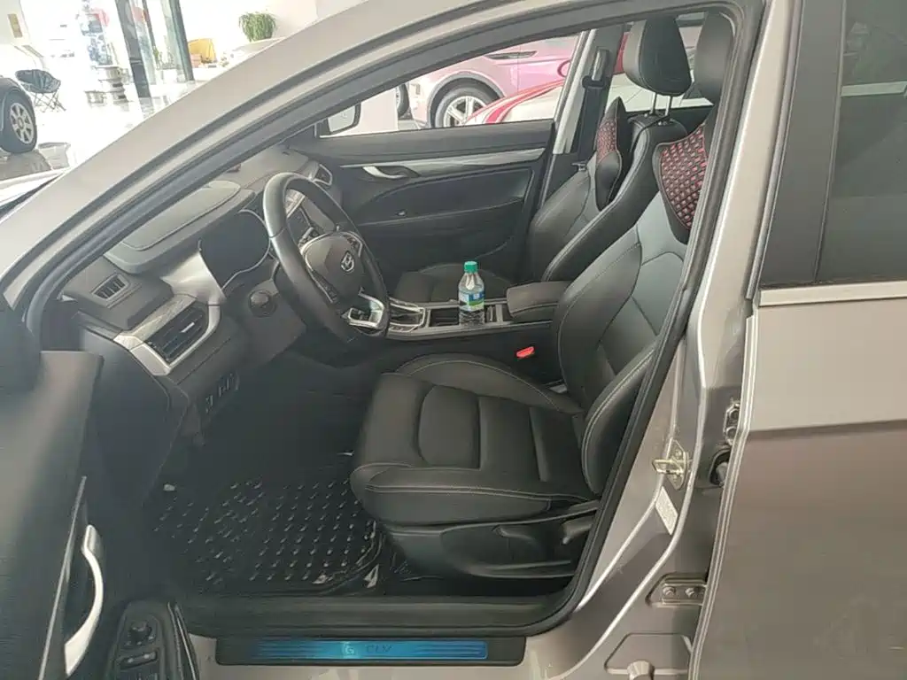 Geely Emgrand — миниатюра 15