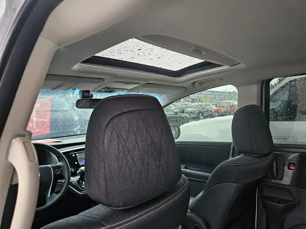 Honda Odyssey — миниатюра 13