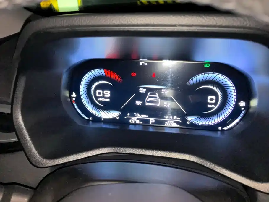 Geely Emgrand — миниатюра 14