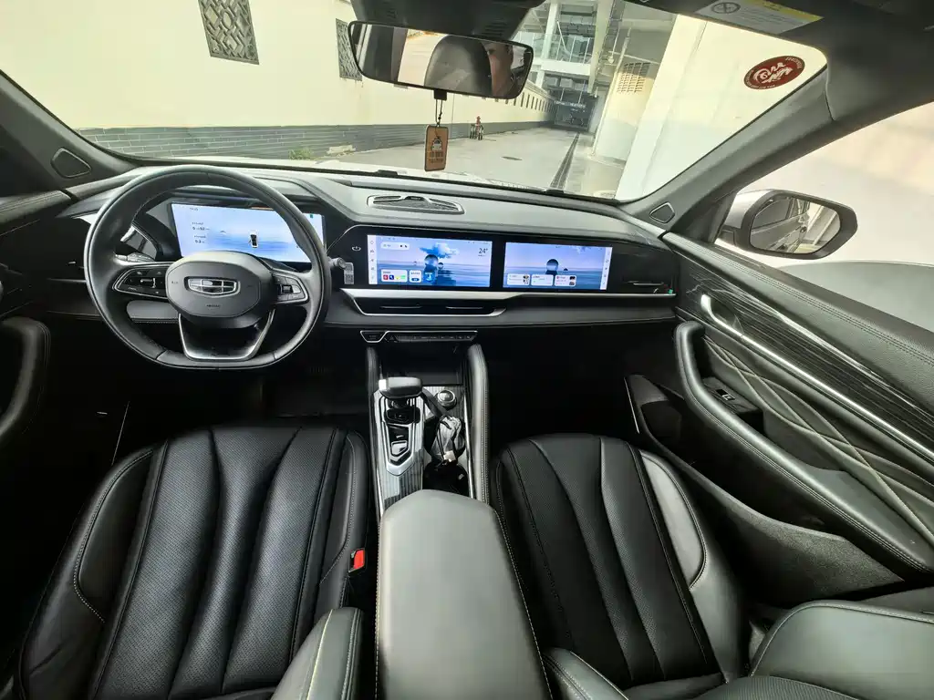 Geely Xingyue L — миниатюра 4