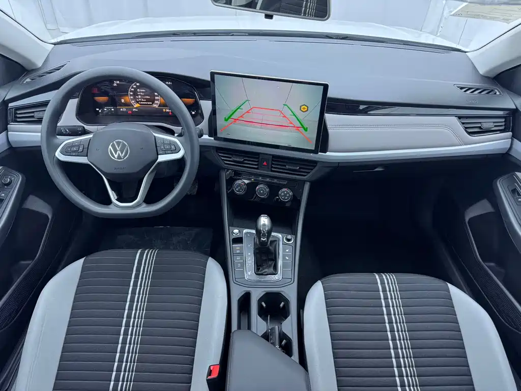 Volkswagen Bora — миниатюра 12