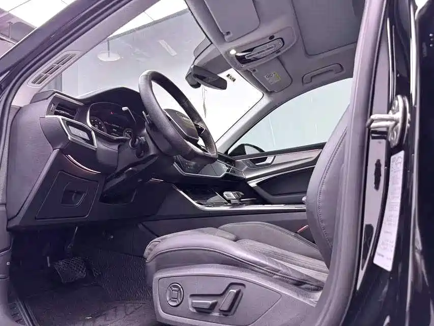 Audi A6 (Import) — миниатюра 4