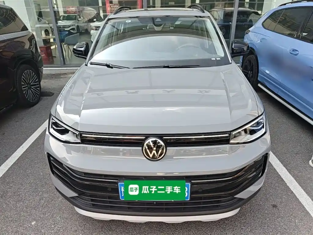 Volkswagen Tharu — миниатюра 3
