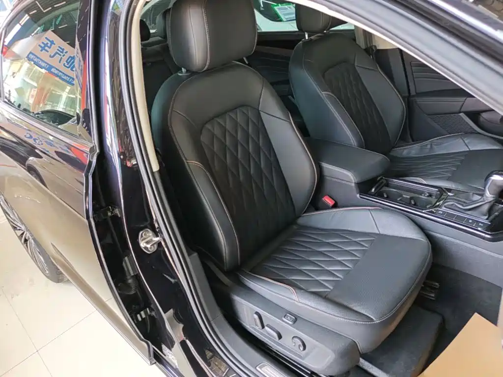 Volkswagen Passat — миниатюра 25