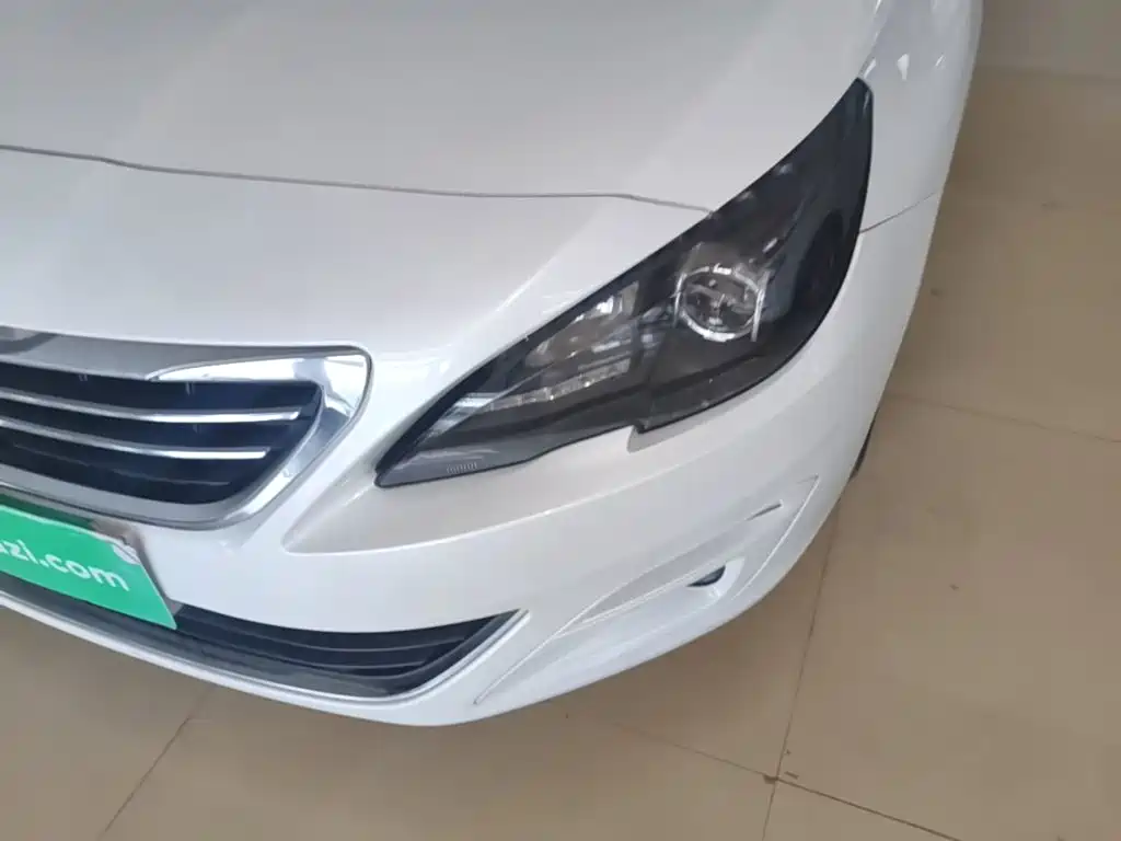 Peugeot 408 — миниатюра 24