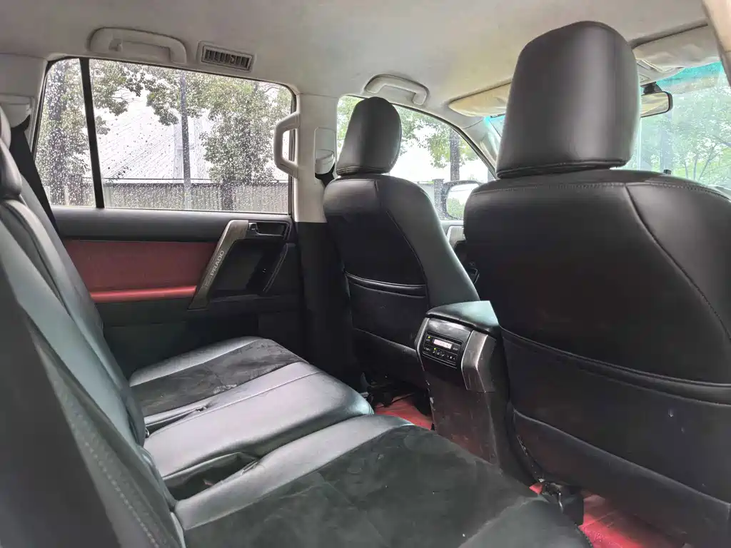 Toyota Prado (Import) — миниатюра 6