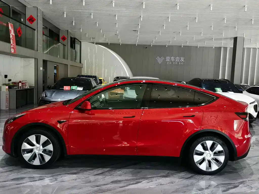 Tesla Model Y — фотографии объявления, Фото 31