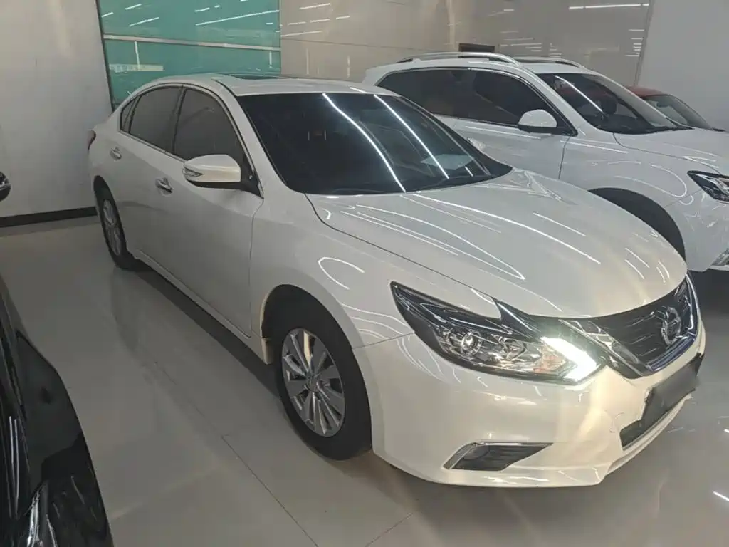 Nissan Teana — миниатюра 4