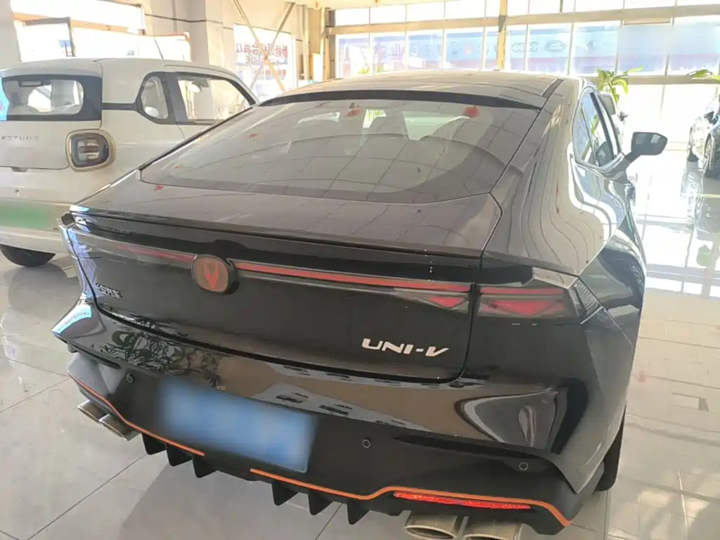 Changan UNI-V — миниатюра 6