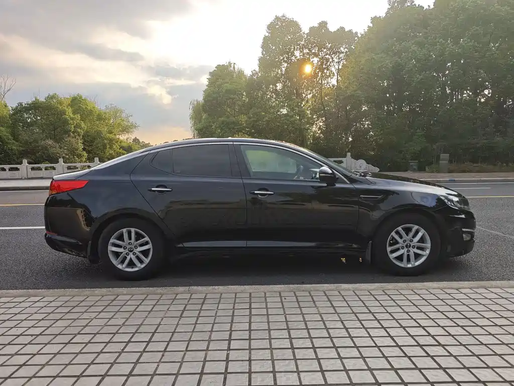 Kia K5 — миниатюра 4
