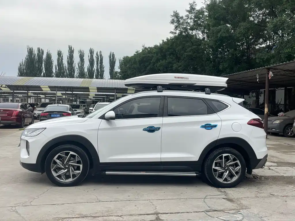 Hyundai Tucson — миниатюра 4