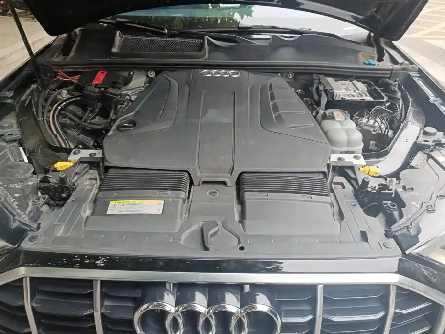 Audi Q7 — миниатюра 10