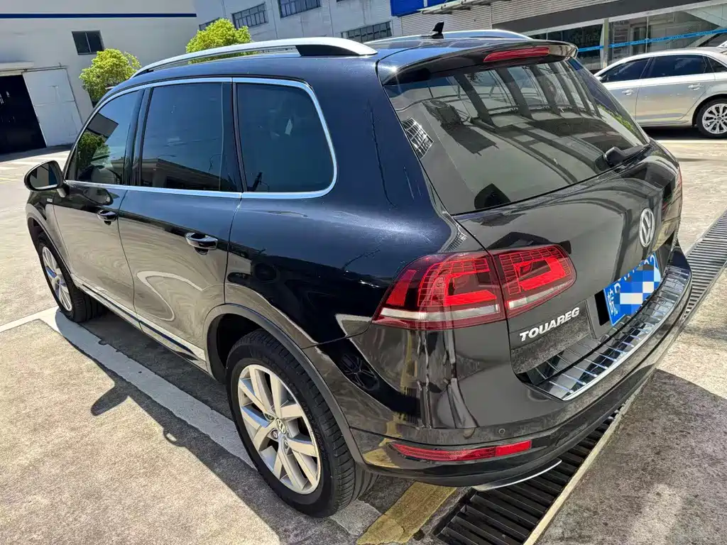 Volkswagen Touareg — миниатюра 9