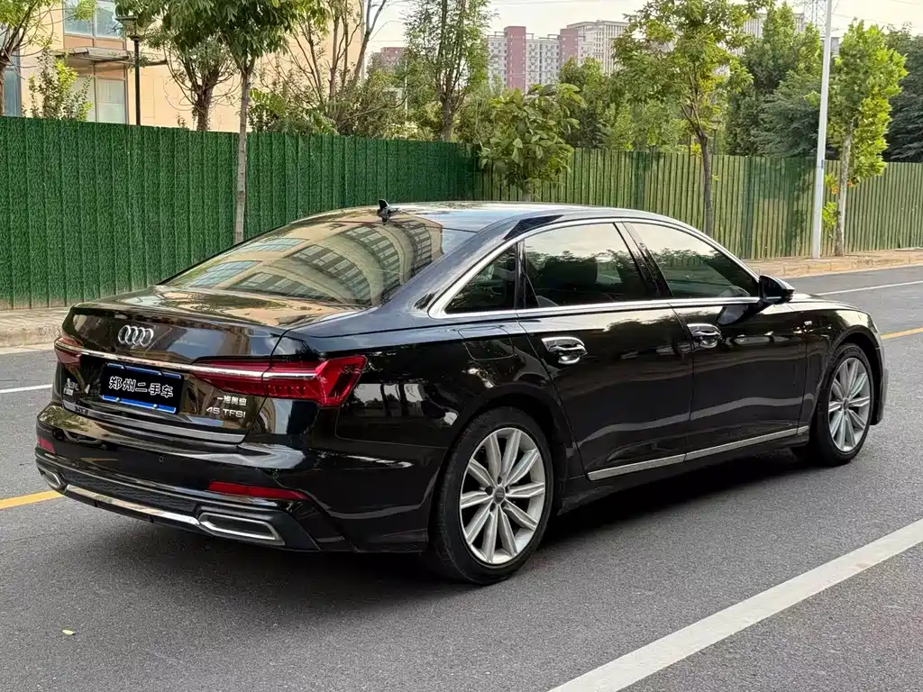 Audi A6L — миниатюра 7